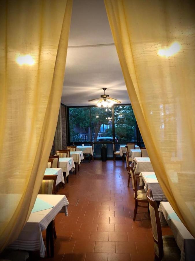 Hotel Villa Alexandra Белларія-Іджеа-Марина Екстер'єр фото